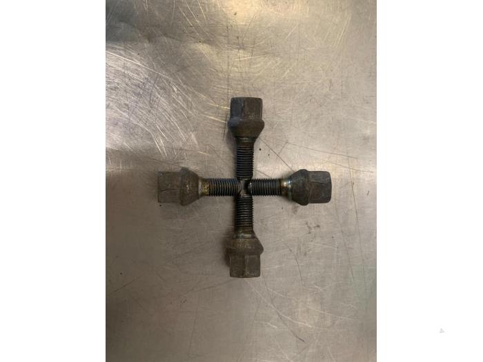 Wielbouten set van een Renault Twingo (C06) 1.2 2002