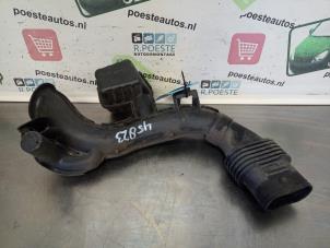 Gebruikte Aanzuigslang Lucht Smart Forfour (453) 1.0 12V Prijs € 20,00 Margeregeling aangeboden door Autodemontagebedrijf R. Poeste B.V.