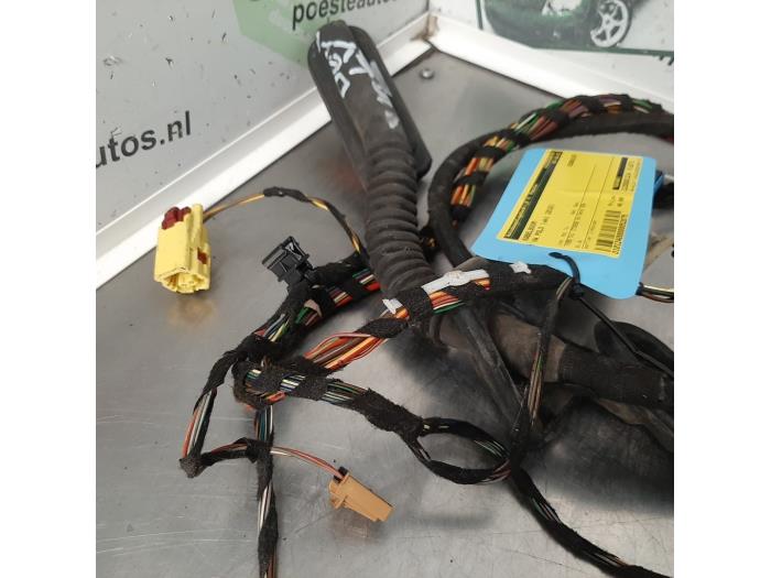 Kablage från en Volkswagen Polo V (6R) 1.2 TDI 12V BlueMotion 2010