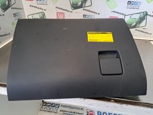 Gebruikte Dashboardkastje Opel Vectra C Caravan 1.8 16V Prijs € 20,00 Margeregeling aangeboden door Autodemontagebedrijf R. Poeste B.V.