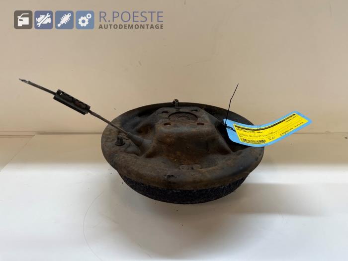 Wielnaaf achter van een Opel Corsa C (F08/68) 1.2 16V 2003