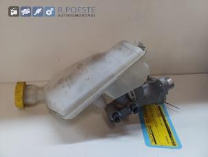 Gebruikte Hoofdremcilinder Citroen C3 Picasso (SH) 1.6 16V VTI 120 Prijs € 30,00 Margeregeling aangeboden door Autodemontagebedrijf R. Poeste B.V.