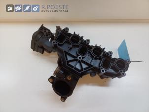 Używane Kolektor dolotowy Skoda Fabia II Combi 1.2 TDI 12V Greenline Cena € 75,00 Procedura marży oferowane przez Autodemontagebedrijf R. Poeste B.V.