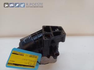 Używane Obudowa filtra oleju Skoda Fabia II Combi 1.2 TDI 12V Greenline Cena € 30,00 Procedura marży oferowane przez Autodemontagebedrijf R. Poeste B.V.