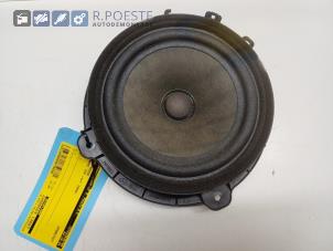 Begagnade Högtalare Hyundai i20 1.2i 16V Pris € 15,00 Marginaltabell erbjuds av Autodemontagebedrijf R. Poeste B.V.