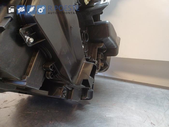 Värmarhus från en Renault Clio IV Estate/Grandtour (7R) 0.9 Energy TCE 90 12V 2019