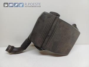 Begagnade Luftfilterhus Fiat Panda (169) 1.1 Fire Pris € 30,00 Marginaltabell erbjuds av Autodemontagebedrijf R. Poeste B.V.