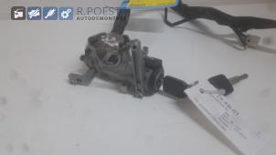 Używane Stacyjka + Kluczyk Suzuki Wagon-R+ (SR) 1.2 16V Cena € 30,00 Procedura marży oferowane przez Autodemontagebedrijf R. Poeste B.V.