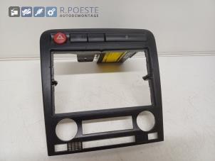 Begagnade Radiolist Seat Ibiza III (6L1) 1.6 16V Pris € 20,00 Marginaltabell erbjuds av Autodemontagebedrijf R. Poeste B.V.