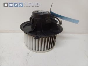 Begagnade Fläktmotor för uppvärmning och ventilation Alfa Romeo 147 (937) 1.6 Twin Spark 16V Pris € 20,00 Marginaltabell erbjuds av Autodemontagebedrijf R. Poeste B.V.