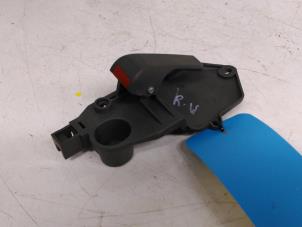 Gebruikte Portiergreep 4Deurs rechts-voor Fiat Panda (169) 1.1 Fire Prijs € 20,00 Margeregeling aangeboden door Autodemontagebedrijf R. Poeste B.V.