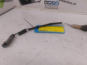 Begagnade Lambdasond Renault Megane (EA) 1.4 16V Pris € 20,00 Marginaltabell erbjuds av Autodemontagebedrijf R. Poeste B.V.