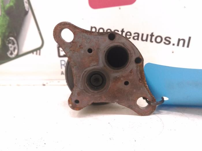 EGR Klep van een Opel Omega B Caravan (21/22/23) 2.5i V6 24V 1999