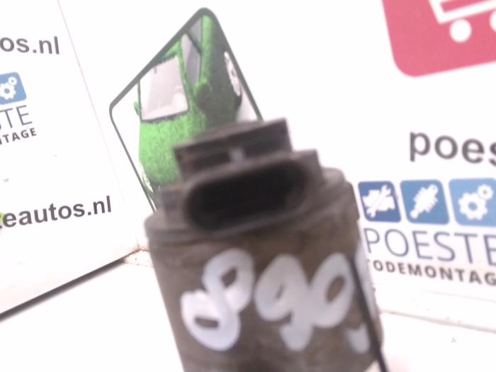 EGR Klep van een Opel Omega B Caravan (21/22/23) 2.5i V6 24V 1999