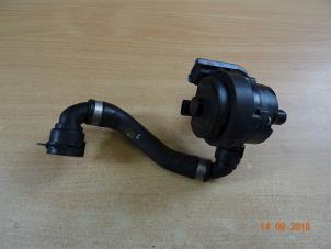 Begagnade Vattenpump Mini Cooper S Pris € 59,50 Inklusive moms erbjuds av Miniparts24 - Miniteile24 GbR