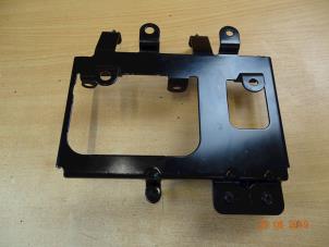 Gebruikte Servo Oliereservoir Mini Mini Cooper S (R53) 1.6 16V Prijs € 19,50 Margeregeling aangeboden door Miniparts24 - Miniteile24 GbR