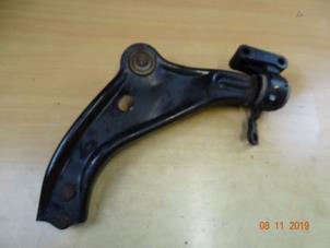 Gebruikte Draagarm onder links-voor Mini Mini (R56) 1.4 16V One Prijs € 35,70 Inclusief btw aangeboden door Miniparts24 - Miniteile24 GbR