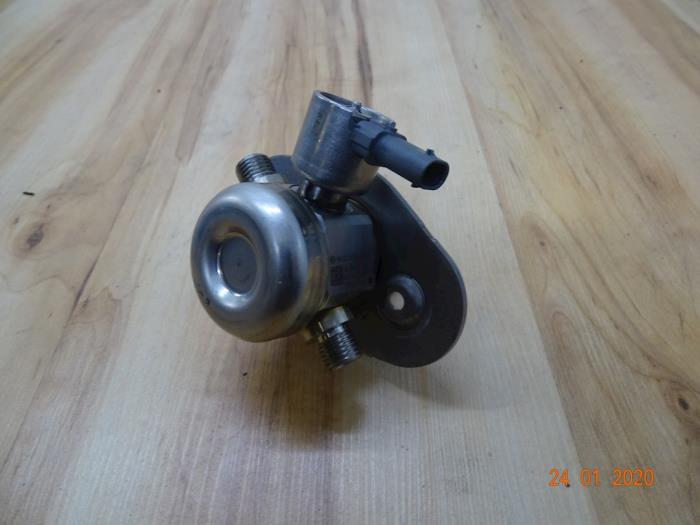 Högtryckspump från en Mini Cooper 2016