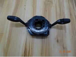 Gebruikte Schakelaar Stuurkolom (licht) Mini Cooper Prijs € 125,00 Margeregeling aangeboden door Miniparts24 - Miniteile24 GbR