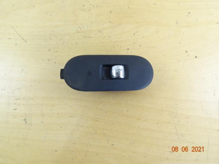 Flerfunktionsbrytare, fönster från en Mini Cooper S 2015