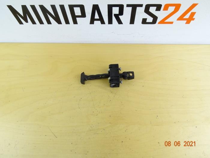 Dörrstopp, 2-dörrars, vänster från en Mini Cooper S 2015