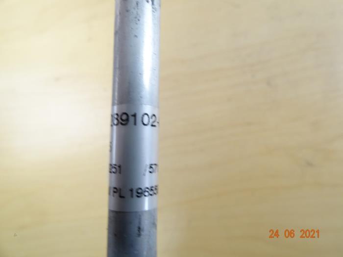 Luftkonditioneringsledning från en Mini Cooper S 2015