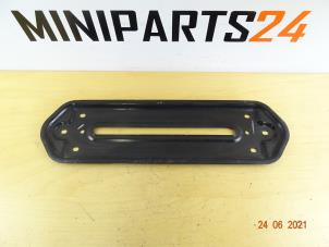 Begagnade Karossdel (diverse) Mini Cooper S Pris € 11,90 Inklusive moms erbjuds av Miniparts24 - Miniteile24 GbR