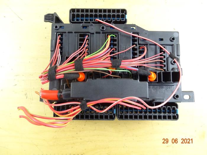 Säkringsbox från en Mini Cooper S 2015