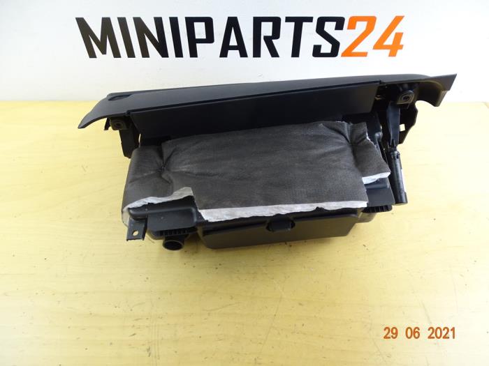 Handskfack från en Mini Cooper S 2015