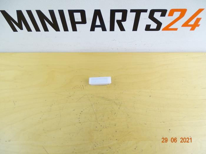 Innerbelysning, bak från en Mini Cooper S 2015