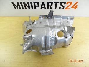 Begagnade Värmesköld Mini Cooper S Pris € 58,91 Inklusive moms erbjuds av Miniparts24 - Miniteile24 GbR