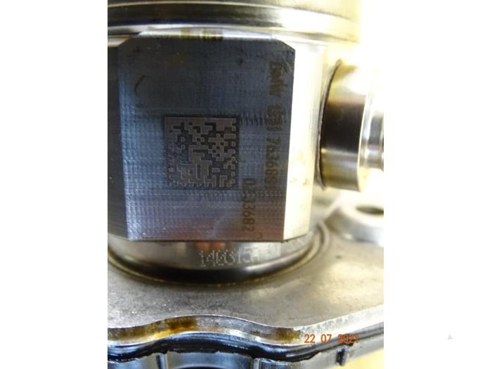 Högtryckspump från en MINI Mini (F56) 2.0 16V Cooper S 2019