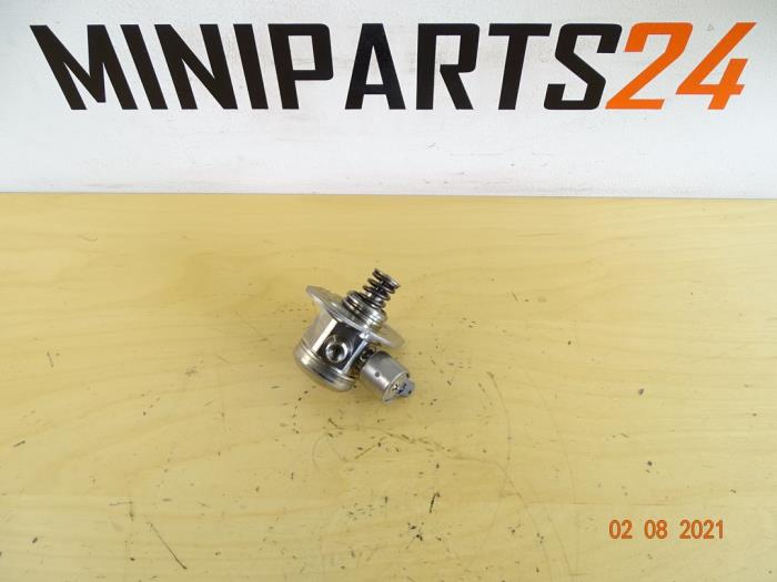 Högtryckspump från en MINI Countryman (F60) 1.5 12V Cooper 2016