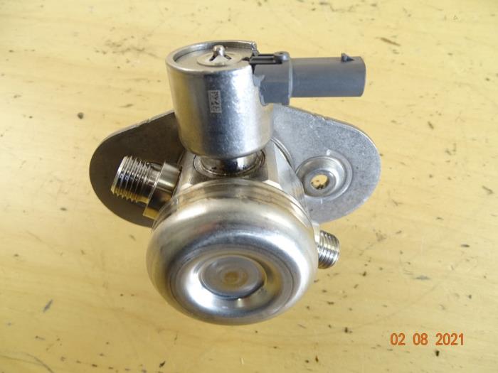 Högtryckspump från en MINI Countryman (F60) 1.5 12V Cooper 2016