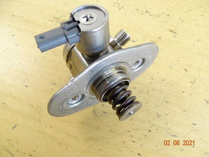 Högtryckspump från en MINI Countryman (F60) 1.5 12V Cooper 2016