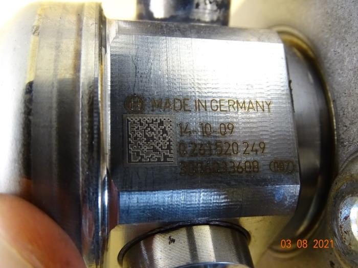 Högtryckspump från en MINI Mini (F56) 2.0 16V Cooper S 2016