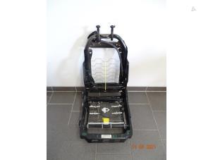 Gebruikte Stoelframe Mini Mini (R56) 1.6 16V Cooper Prijs € 142,80 Inclusief btw aangeboden door Miniparts24 - Miniteile24 GbR