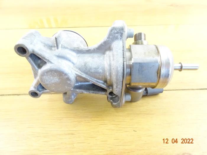 Högtryckspump från en MINI Mini (R56) 1.6 16V Cooper S 2012