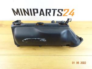 Gebruikte Luchtfilterhuis Mini Mini (R56) 1.6 16V Cooper S Prijs € 89,25 Inclusief btw aangeboden door Miniparts24 - Miniteile24 GbR