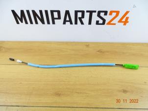 Begagnade Kabel (diverse) Mini ONE Pris € 23,80 Inklusive moms erbjuds av Miniparts24 - Miniteile24 GbR