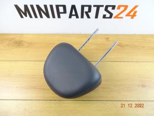Gebruikte Hoofdsteun Mini Mini Cooper S (R53) 1.6 16V Prijs € 35,70 Inclusief btw aangeboden door Miniparts24 - Miniteile24 GbR