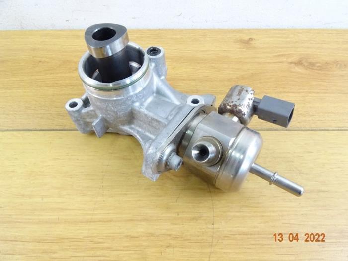 Högtryckspump från en MINI Mini (R56) 1.6 16V Cooper S 2012