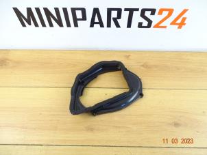 Gebruikte Speakerkap Mini Clubman (R55) 1.6 16V John Cooper Works Prijs € 23,80 Inclusief btw aangeboden door Miniparts24 - Miniteile24 GbR