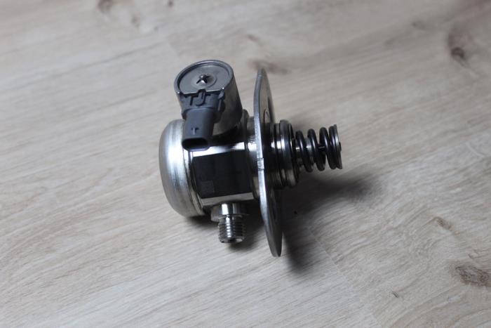 Högtryckspump från en Mini Cooper 2015