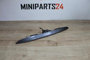 Gebruikte Handgreep Achterklep Mini Cooper S Prijs € 71,40 Inclusief btw aangeboden door Miniparts24 - Miniteile24 GbR