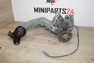 Gebruikte Fusee rechts-achter Mini Clubman (R55) 1.6 16V Cooper S Prijs € 59,50 Inclusief btw aangeboden door Miniparts24 - Miniteile24 GbR