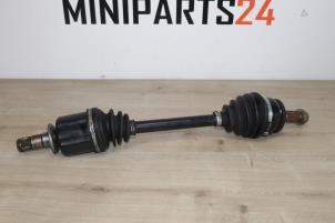 Begagnade Drivaxel, vänster fram Austin Mini Open (R52) 1.6 16V Cooper S Pris € 95,20 Inklusive moms erbjuds av Miniparts24 - Miniteile24 GbR