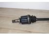Drivaxel, vänster fram från en MINI Mini Open (R52) 1.6 16V Cooper S 2005