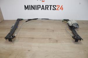 Gebruikte Ruitmechaniek 2Deurs links-voor Mini Mini Cooper S (R53) 1.6 16V Prijs € 107,10 Inclusief btw aangeboden door Miniparts24 - Miniteile24 GbR