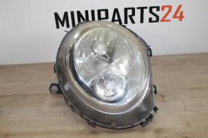 Begagnade Strålkastare, höger Mini Mini (R56) 1.6 16V Cooper Pris € 119,00 Inklusive moms erbjuds av Miniparts24 - Miniteile24 GbR